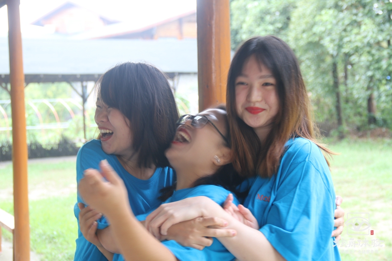 2020年莫瑞服裝主題團建活動圖文播報