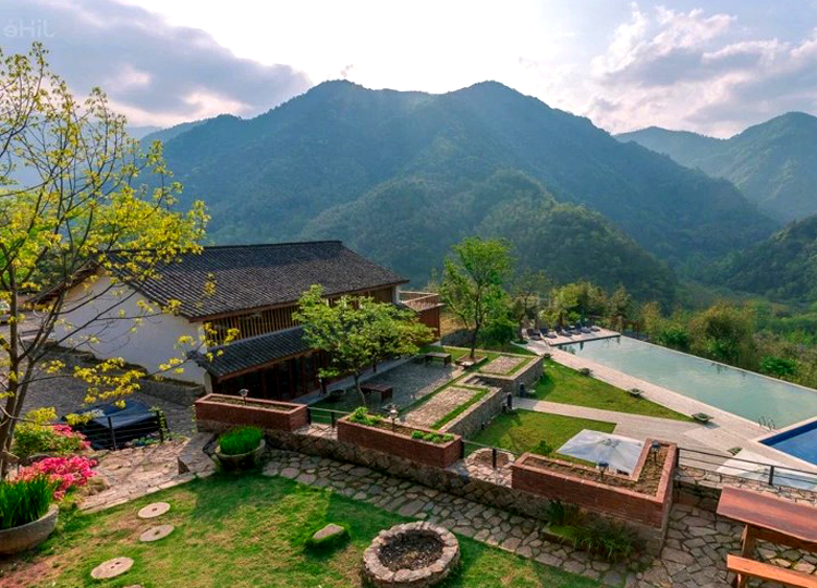 一山九舍度假村