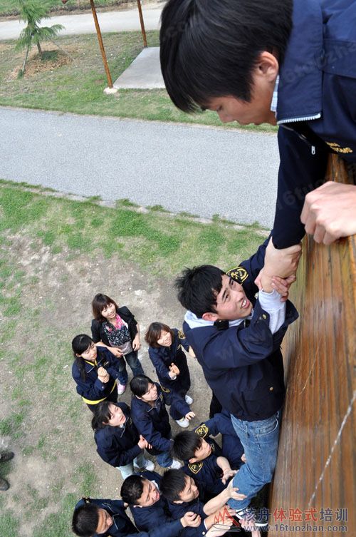 核舟拓展公司 昆山海關拓展培訓報道