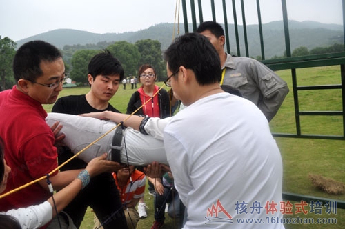 蘇州核舟拓展東山雨花勝境拓展訓練基地、滬士電子團隊拓展訓練培訓 電網