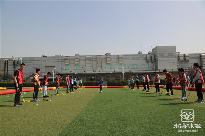 三星電腦SESC旱地冰球主題團建現場報道